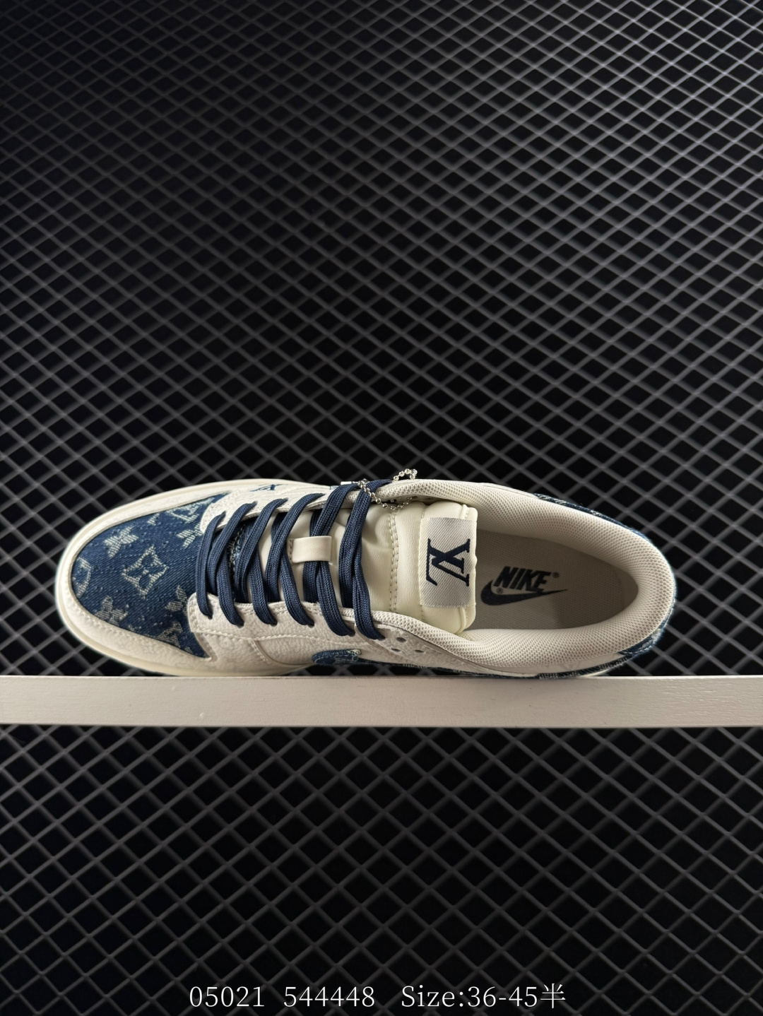 Travis Scott x Air Jordan 1 ” Reverse Mocha “